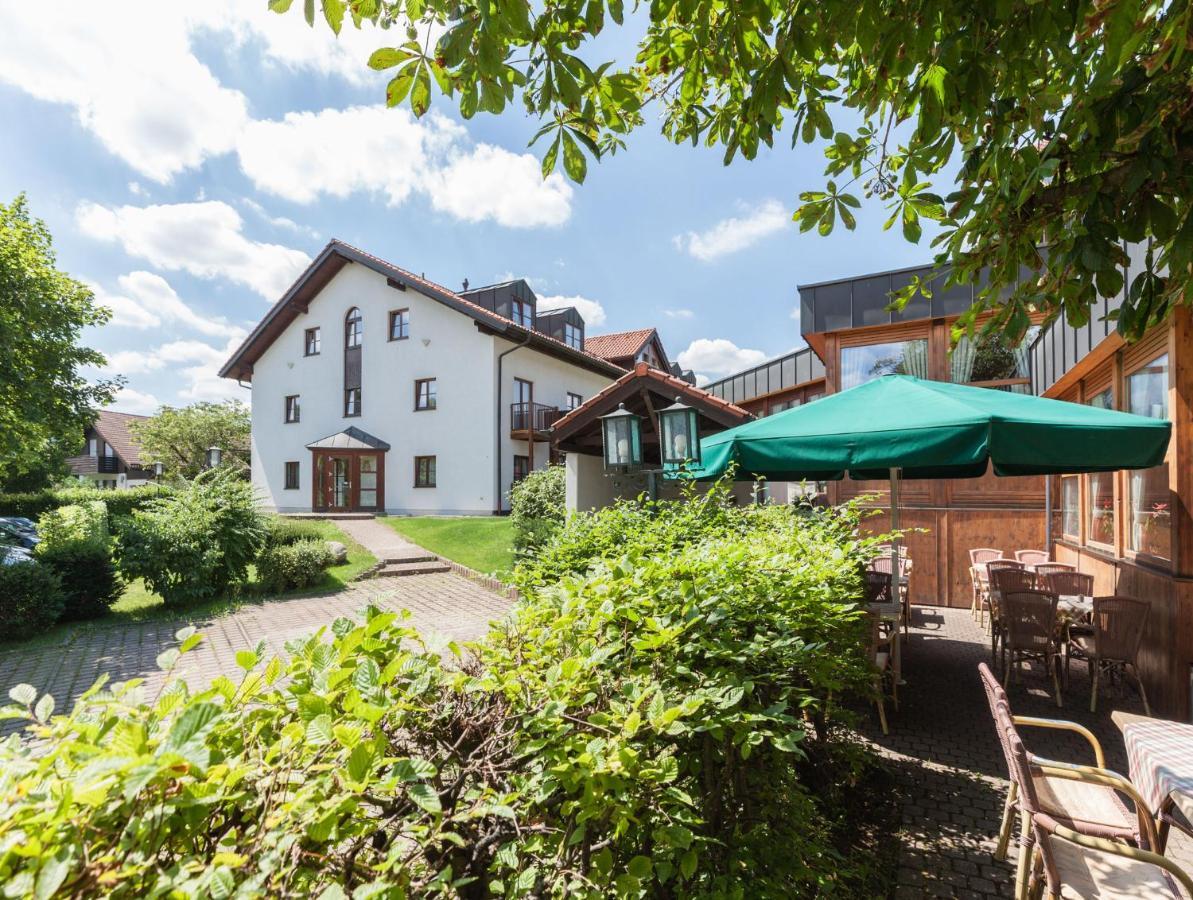 Hotel Hachinger Hof Oberhaching Exterior photo