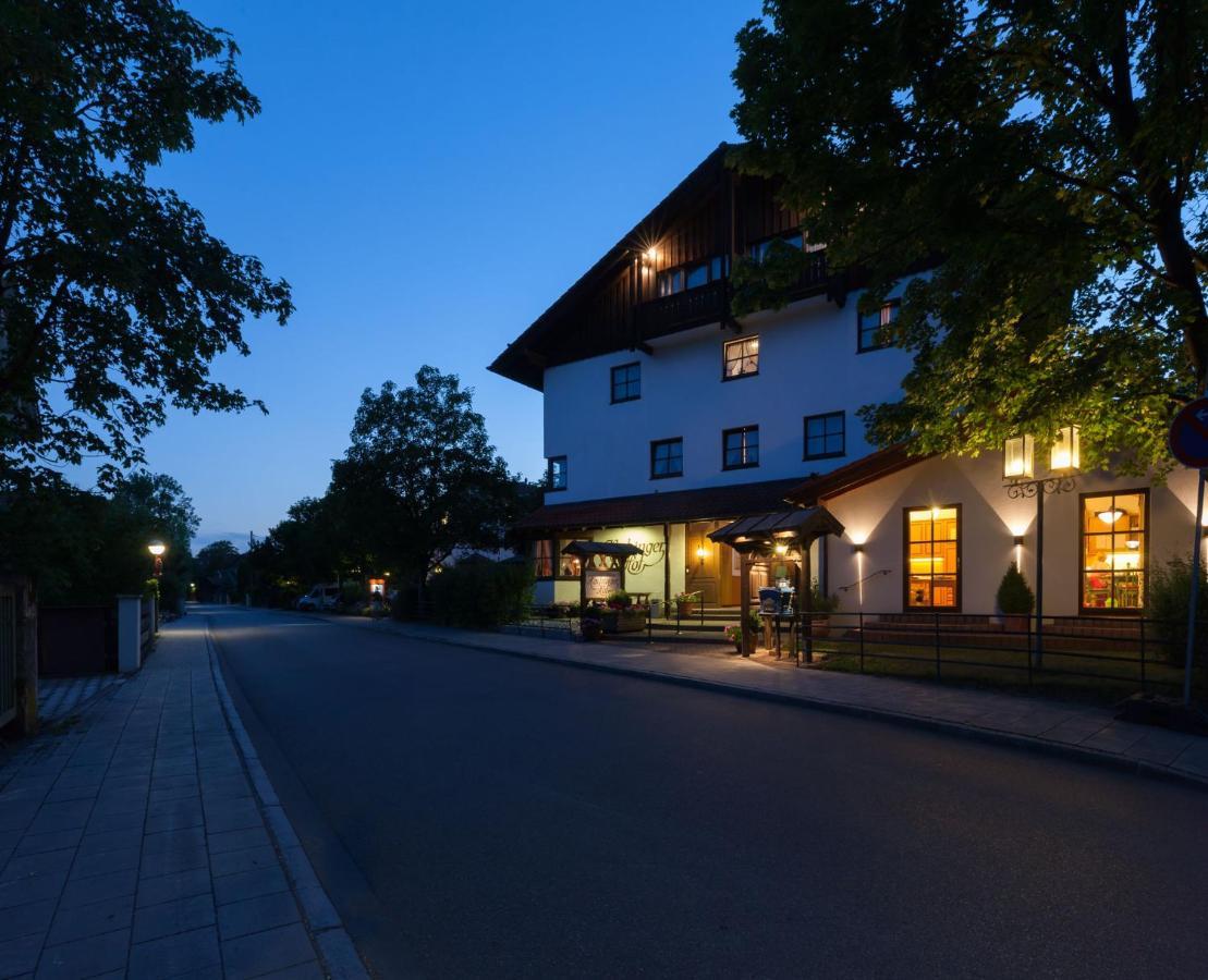 Hotel Hachinger Hof Oberhaching Exterior photo